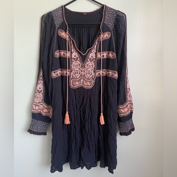 Free People Women’s Wind Willow Embroidered Bohemian Mini Dress Black  - Size L - Picture 4 of 16